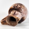 Brązowy ceramiczny dzban wazon
