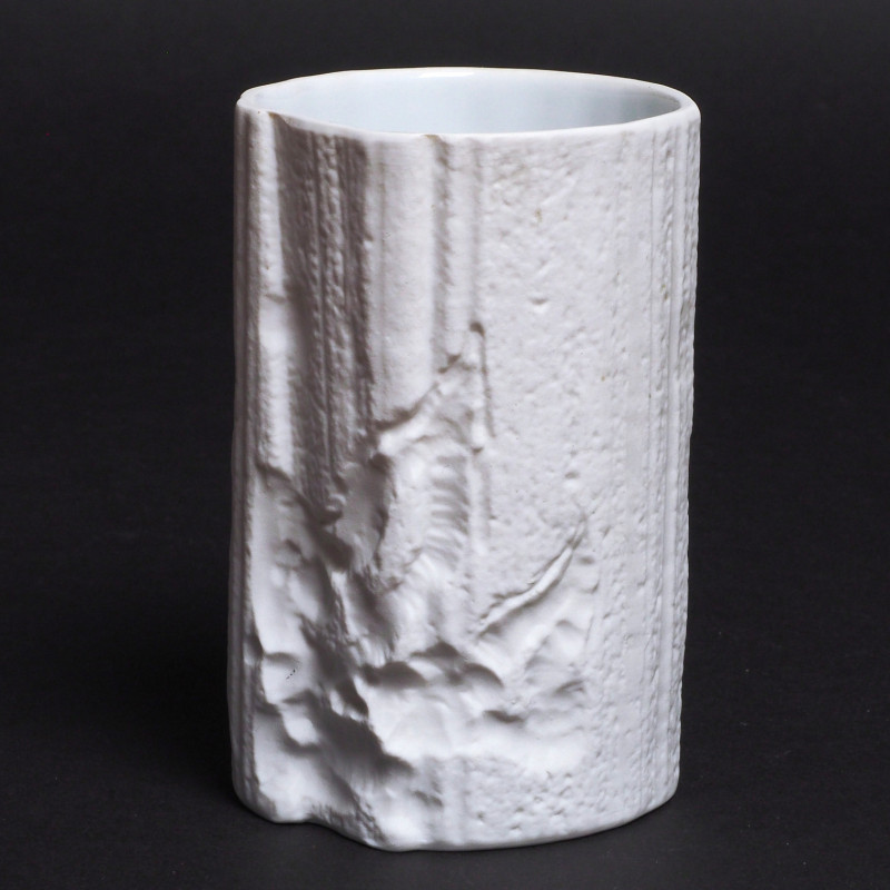 Biały wazon biskwitowy nieszkliwiony Hutschenreuther