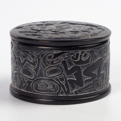 Pudełko puzderko z wieczkiem szkatuła Boma Canada Inuit Spirit