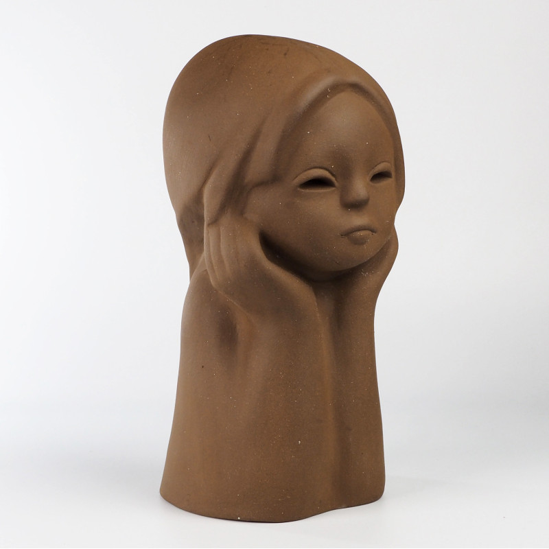 Ceramiczna figura rzeźba Dziewczyna Aino Alamaa