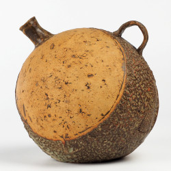 Ceramiczne naczynie na oliwę