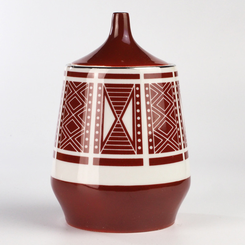 Porcelanowa bombonierka cukiernica Spechtsbrunn