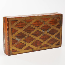 Puzderko szkatułka pudełko inkrustowane mosiądzem