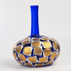 Kobaltowy wazon Bengt Lindberg Bergdala Glasbruk
