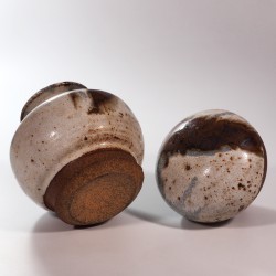 Szamotowe wazony Jorgen Finn Petersen